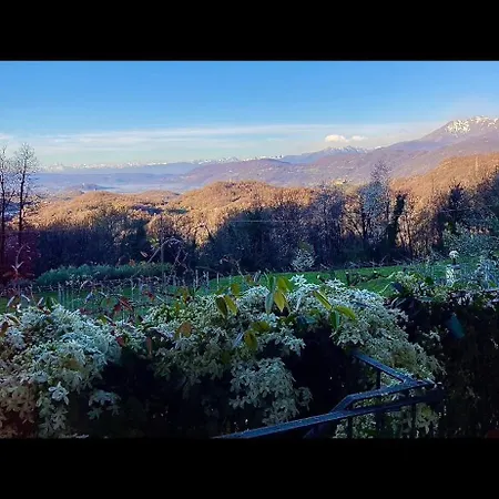 Frühstückspension Cascina Brunod 3*