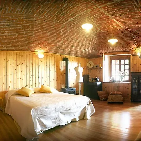 ベッド・アンド・ブレックファスト Cascina Brunod 3*