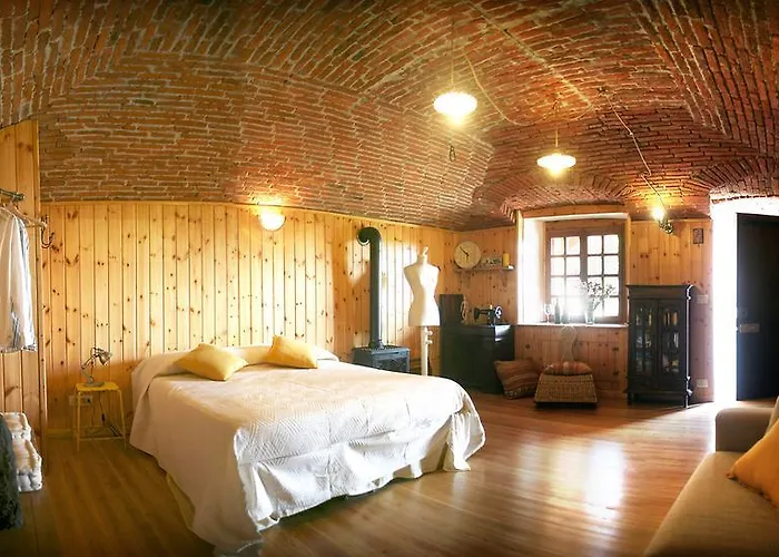 Nocleg ze śniadaniem Cascina Brunod 3*