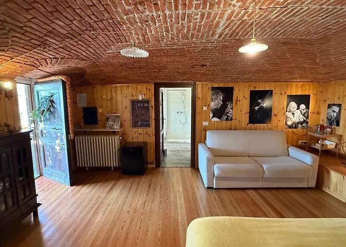 Cascina Brunod Bed & Breakfast